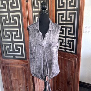 Gray button down shirt with tie bottom